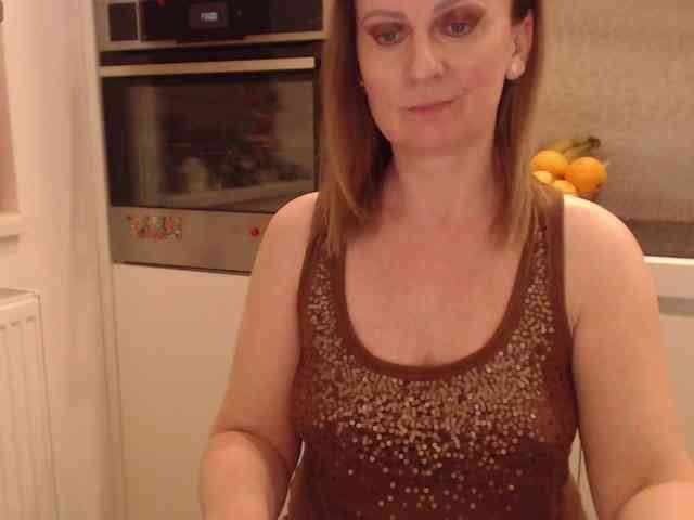 JacquiGray Live Webcam on BongaCams