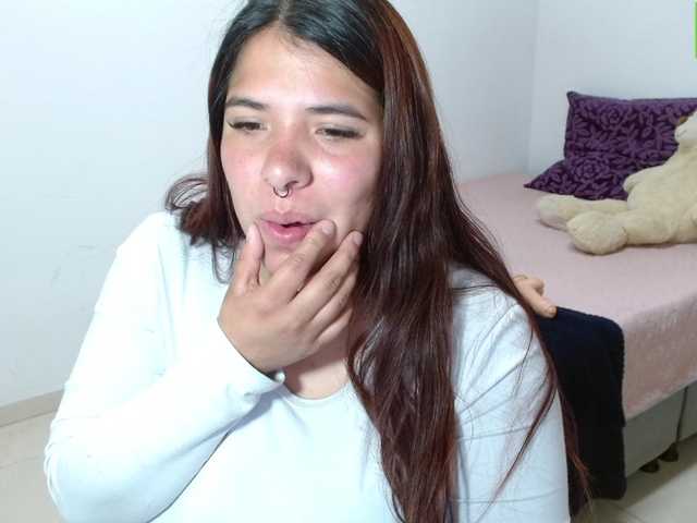 KarlaThompso webcam bongacams model stream image