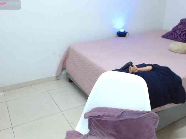 KarlaThompso KarlaThompso