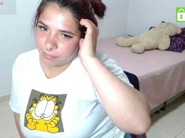 KarlaThompso webcam