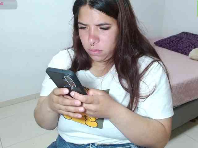 KarlaThompso KarlaThompso