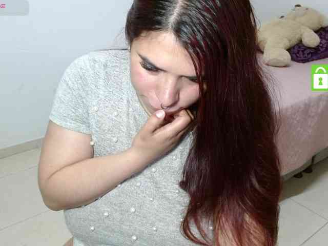 free live cam sex KarlaThompso