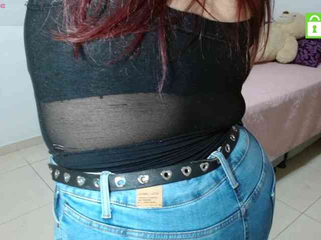 chat naked KarlaThompso