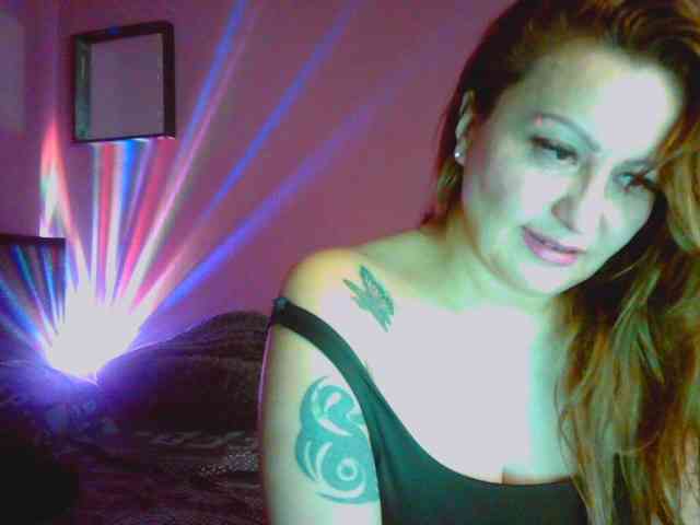 Candy-Presley webcam