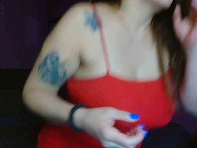 Candy-Presley Candy-Presley