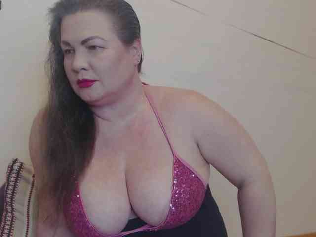 Lady-Adrianna Lady-Adrianna