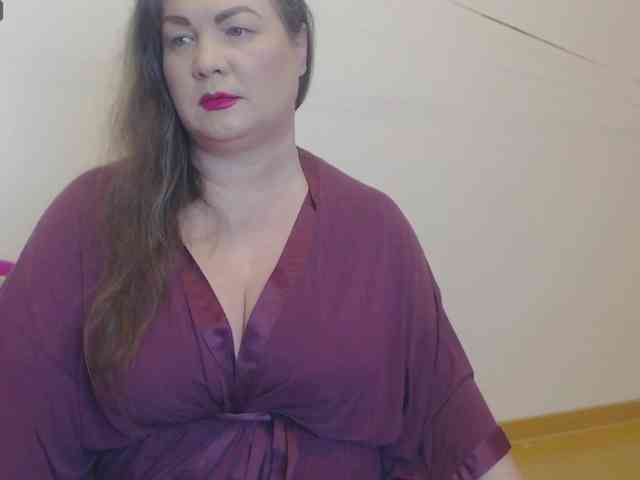 Lady-Adrianna Lady-Adrianna