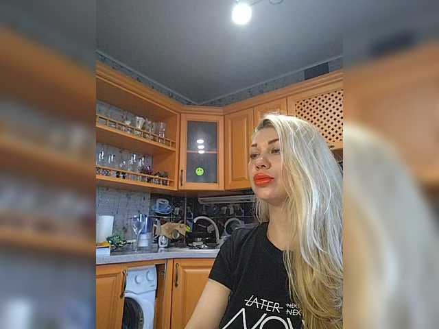 KneelMistress Porn