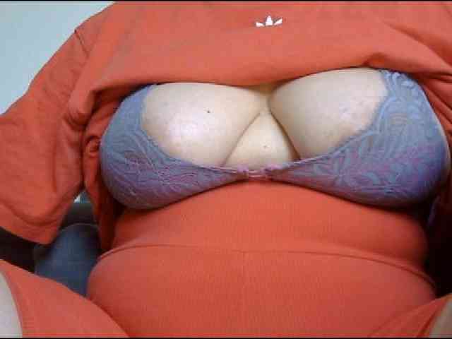 YourDesire36 webcam