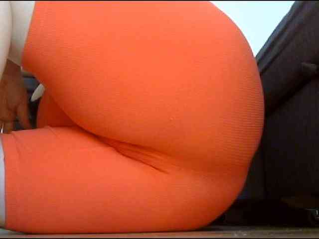 YourDesire36 webcam