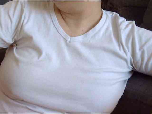 YourDesire36 webcam