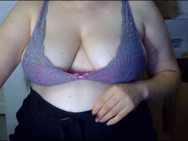 YourDesire36 webcam