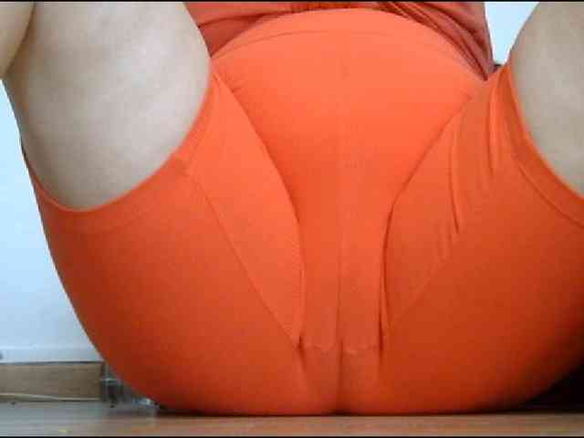 YourDesire36 webcam