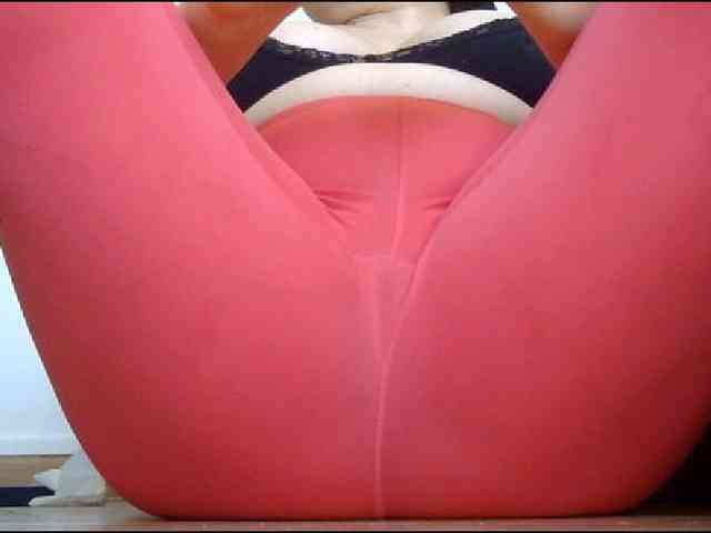 YourDesire36 webcam