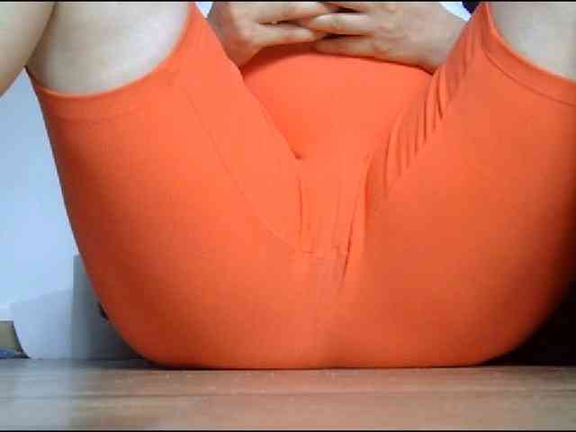 YourDesire36 webcam