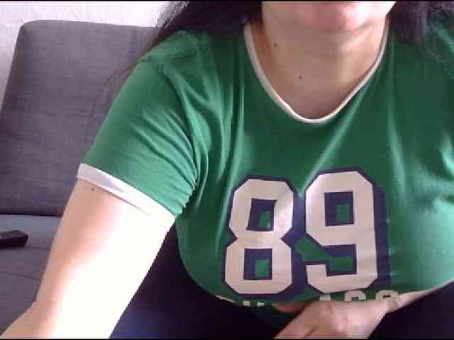 YourDesire36 webcam
