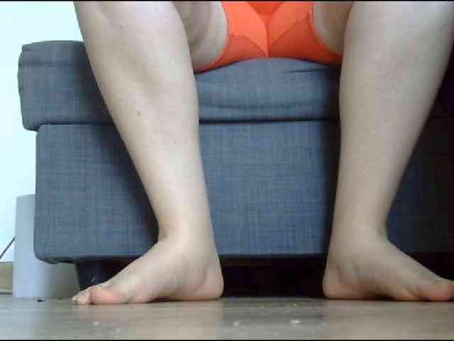YourDesire36 webcam