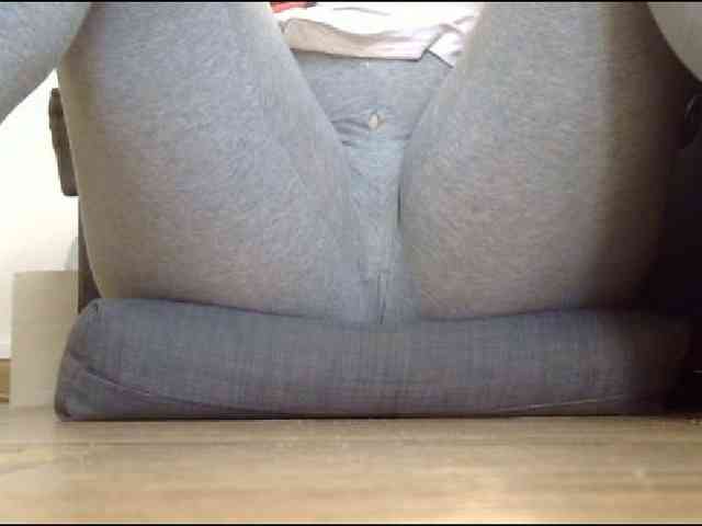 YourDesire36 webcam