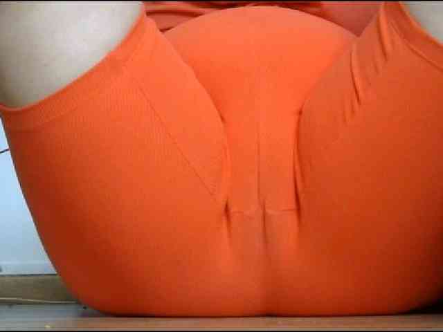 YourDesire36 webcam