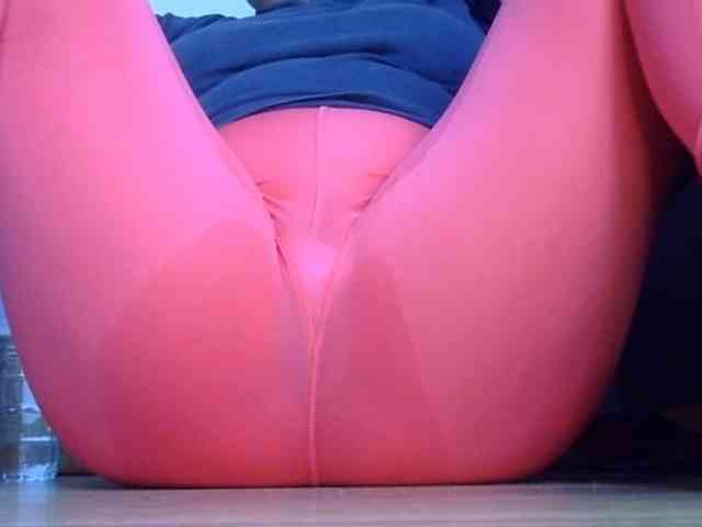 YourDesire36 webcam