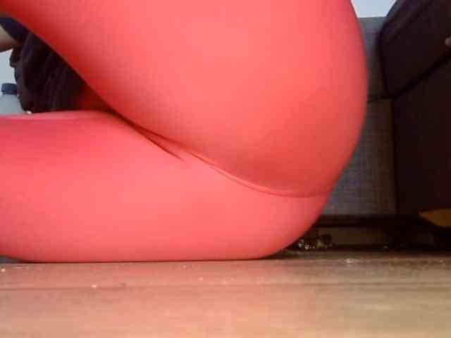YourDesire36 webcam