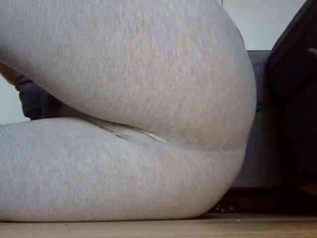 YourDesire36 webcam