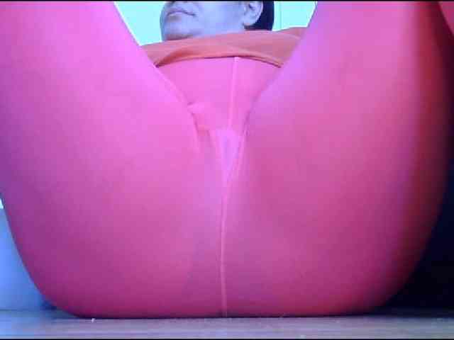 YourDesire36 webcam