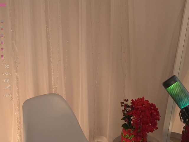 BlackWidow22's BongaCams show and profile