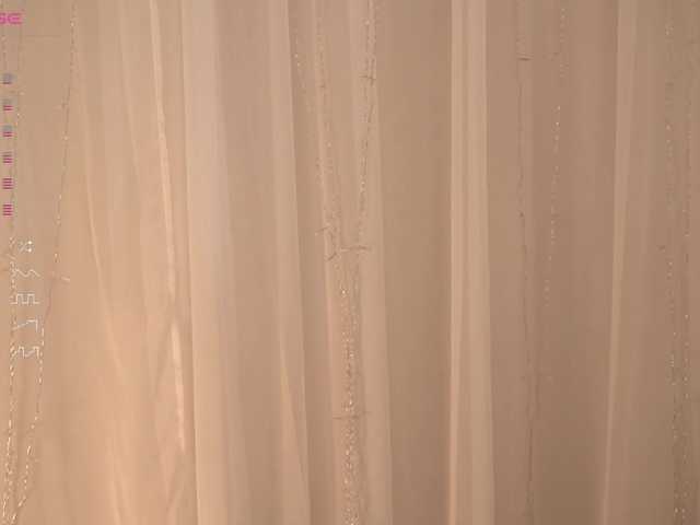 BlackWidow22's BongaCams show and profile