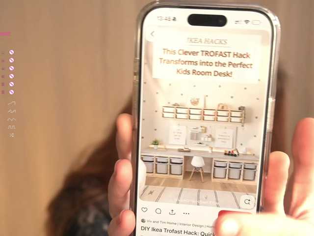 BlackWidow22's BongaCams show and profile