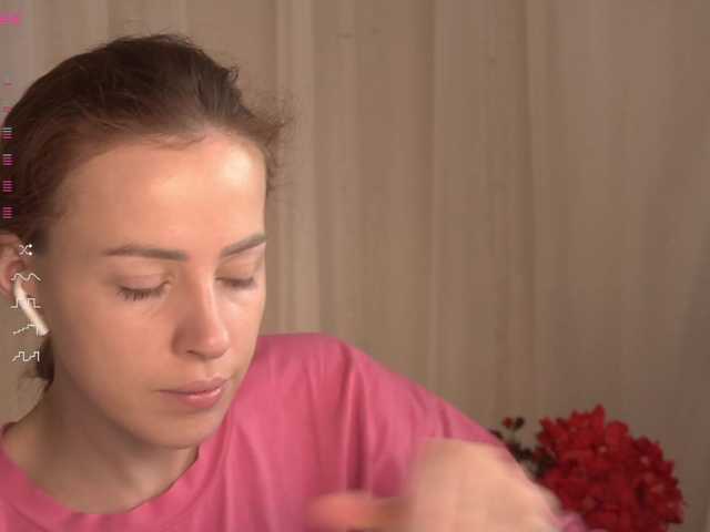 BlackWidow22's BongaCams show and profile