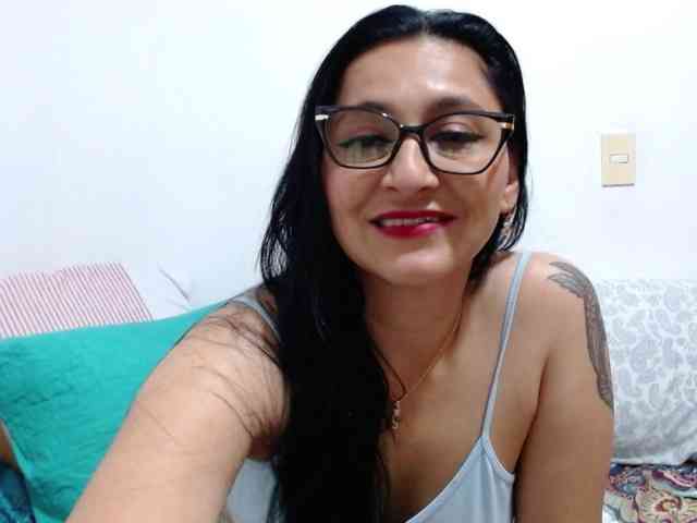 HotxKarina webcam