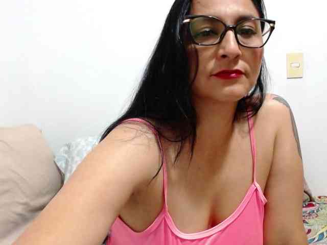 HotxKarina webcam