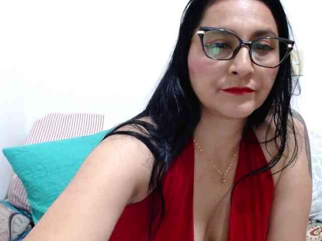 HotxKarina webcam