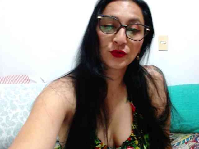 HotxKarina webcam