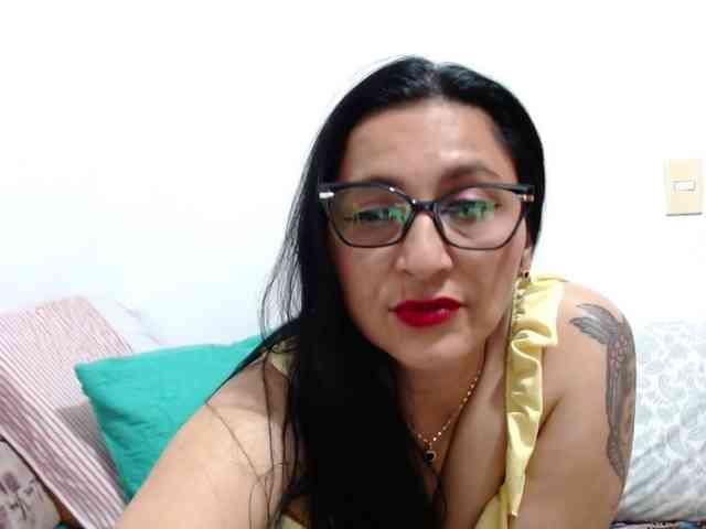 HotxKarina webcam