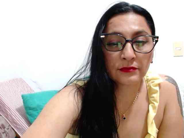 HotxKarina webcam