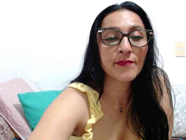 HotxKarina webcam