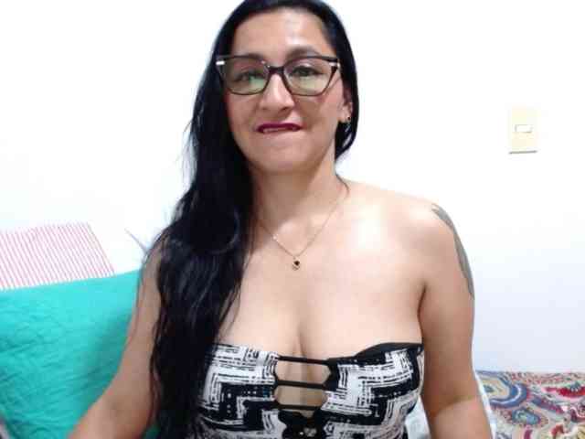 HotxKarina webcam