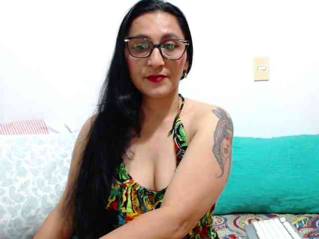 HotxKarina webcam