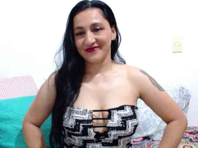 HotxKarina webcam