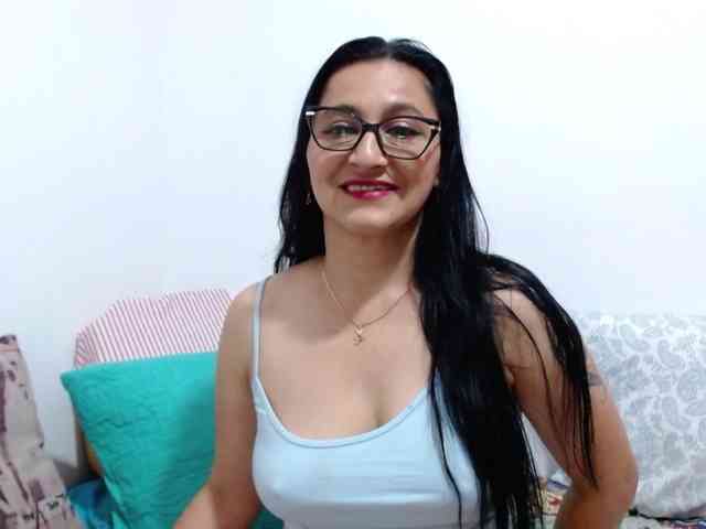 HotxKarina webcam