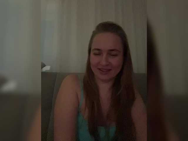 -Jolly-'s BongaCams show and profile