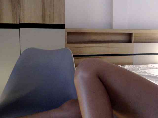 Kinnaree's webcam live show