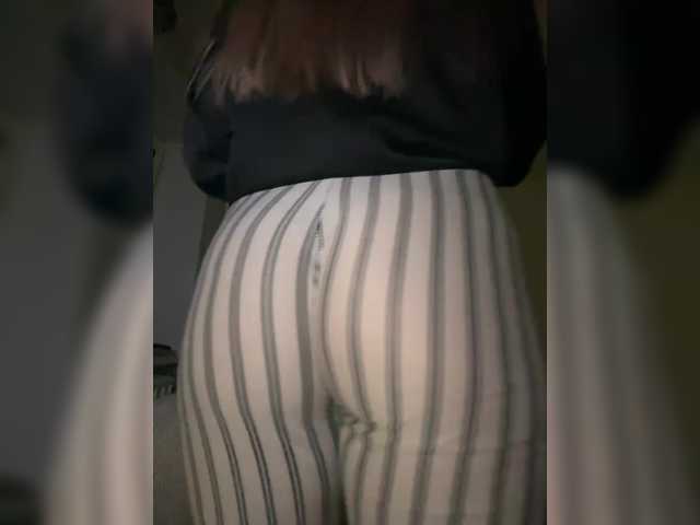 L0lly-D0lly's BongaCams show and profile