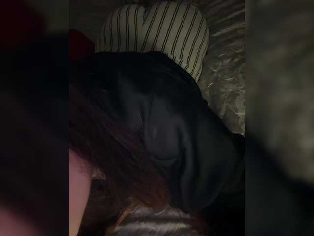 L0lly-D0lly's BongaCams show and profile