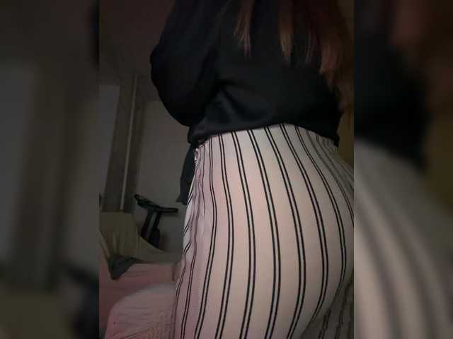 L0lly-D0lly's BongaCams show and profile