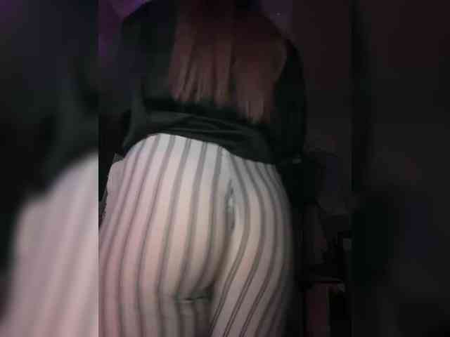 L0lly-D0lly Live Webcam on BongaCams