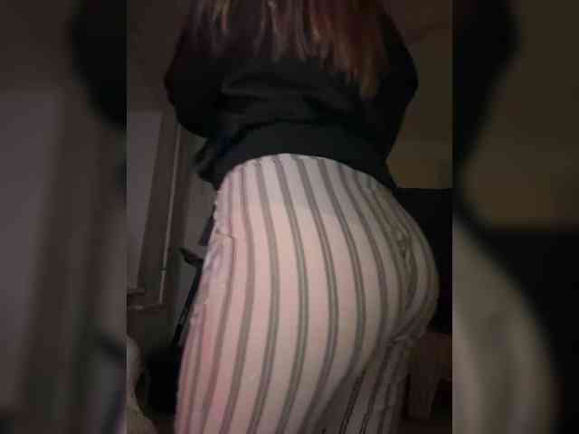 L0lly-D0lly Live Webcam on BongaCams