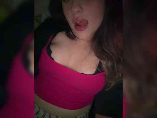 L0lly-D0lly Live Webcam on BongaCams